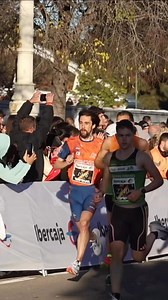 ¡Arrancamos! ¡Esto es el #10KValencia!🔥 ¡A darlo todo! 🤘🏻 | 10K Valencia Ibercaja by Kiprun