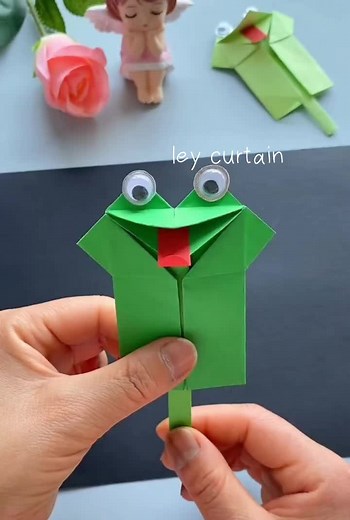 折り紙: カエルの折り方 | 子供向け簡単なおもちゃ作り