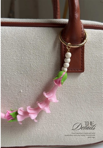 A daintier version of my previous one. Etsy: LeiHaliaStudio #bagaccessories #bagcharm #shopsmall