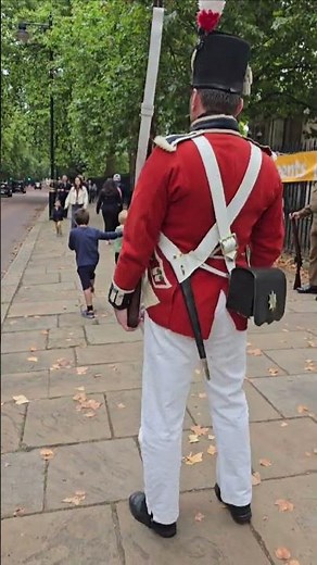 COLDSTREAM GUARD UNIFORM 1815 BATTEL OF WATERLOO #GUARDSMUSEM
