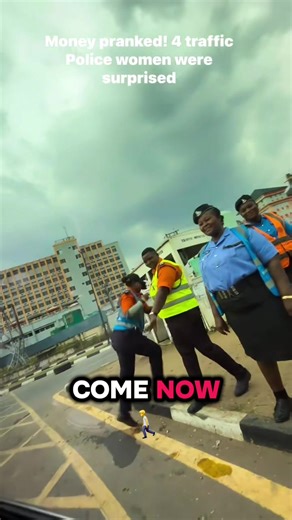 Hilarious Reactions to Traffic Police Prank