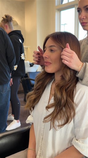 Bouncy Curls Every Time at The Cru Salon