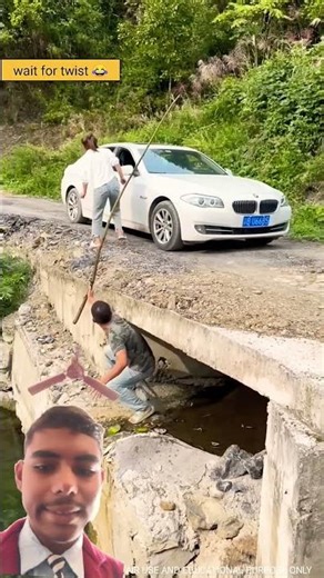 पीछे से मार रहा है 🤣😂mini video comedy#funny