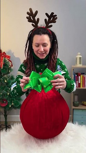 Creating Enormous Christmas Ornaments – A Festive Craft Adventure! 🎄✨