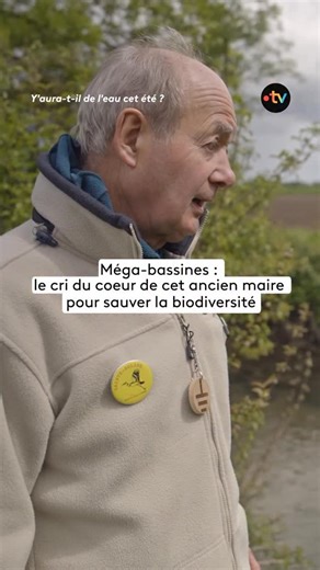 France.tv nature on Instagram: "« Toute la biodiversité disparaît en même temps que ces milieux sont saccagés ». Alors que le dérèglement climatique fait planer la menace de pénuries d’eau, autour du marais poitevin, un ancien maire alerte sur les conséquences des méga-bassines sur la biodiversité et l’état des rivières. « Y aura-t-il de l’eau cet été ? », un documentaire « La France en vrai », à découvrir dès maintenant sur notre plateforme !"