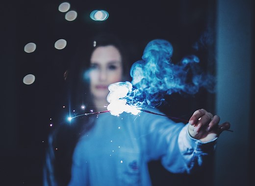 Why should scientists communicate clearly with the public?