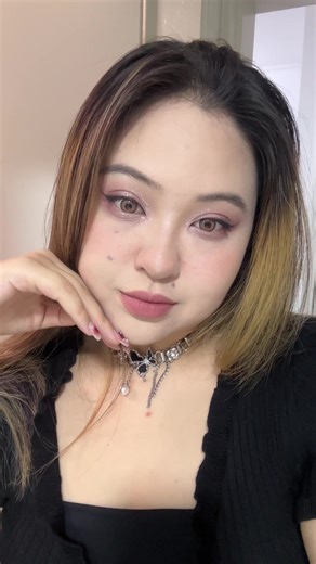 Tutorial de Maquiagem Inspirado no Douyin por Célia