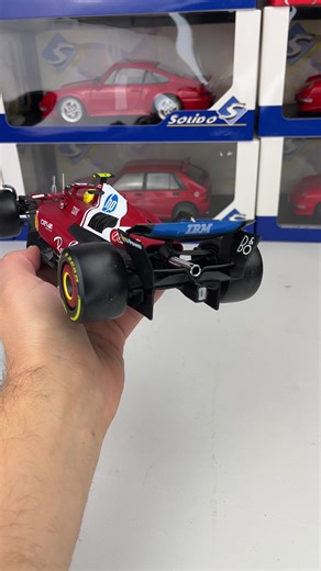 Ferrari SF-25 #44 Lewis Hamilton 2025 1:18 Bburago Disponibil pe www.sd-modelcar.ro