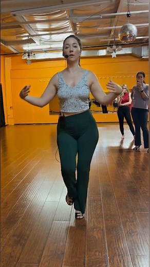 Styling Right Turn with Counts | 🎁 Salsa Elegance: The Ultimate Ladies Styling Blueprint