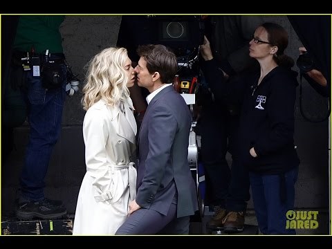 Tom Cruise & Vanessa Kirby Share On-Set Kiss for 'Mission: Impossible 6'