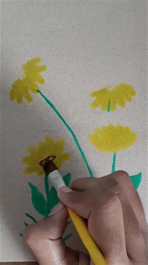 This Flower Painting Made Me Smile | Yellow Bloom 🌻| #shorts #art #myart #painting