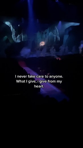 Emotional Performance Under Dramatic Stage Lighting