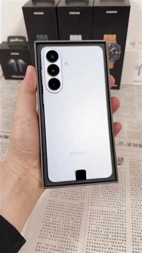 Samsung S26 Plus Unboxing Video, Elegant Snow White here!