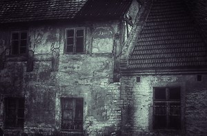 Complete Guide To "The Haunting of Hill House" By Shirley Jackson