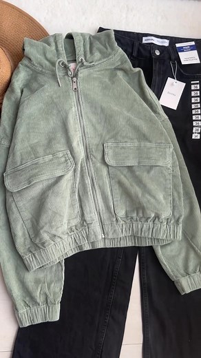 90K views · 557 reactions | Brand ONLY Corduroy Hoodie Prepare for winter by adding warm, fashionable styles to your wardrobe and cuddle up inside, or, explore the winter wonderland. - Product Type : Jacket - Neck : Hood with string regulation - Sleeve : Long sleeves - Sleeves : Dropped shoulders - Cuffs : Cuffs with elastic binding - Closing : Zip fastening - Length/Size : Short - Extra details : Drawstring at hem 98% Cotton, 2% Elastane | Little BIT | Facebook