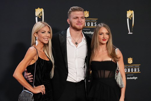 Who is Aidan Hutchinson’s mom? All about former Miss Michigan Teen Melissa Sinkevics