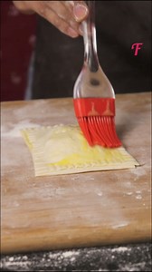 An easy-peasy dessert recipe of ready-made puff pastry | Fabiosa Belle