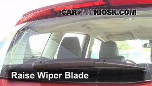 Rear Windshield Wiper Blade Change: 2013 Ford C-Max Energi 2.0L 4 Cyl.
