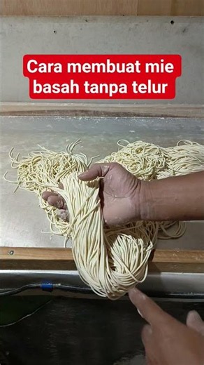 Cara membuat mie basah tanpa telur #shorts #tutorial