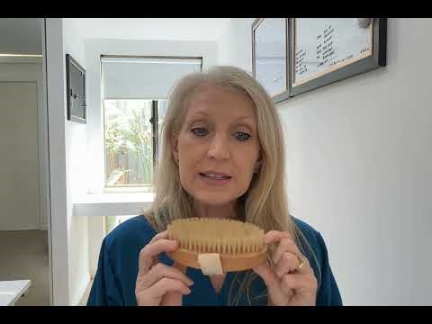 Body Brushing: The How, When and Why of Body Brushing