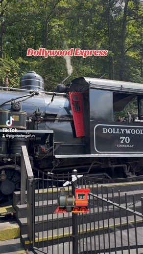 🚂 All aboard the Dollywood Express! 🎺🌲 One of the most iconic attractions at Dollywood isn’t a roller coaster—it’s a real coal-fired steam train! The Dollywood Express has been chugging through the Smoky Mountains since the earliest days of the park, offering guests a relaxing, scenic ride and a dose of Appalachian history. 🛤️ The ride lasts about 20 minutes and winds through the hills behind the park, with breathtaking views and plenty of nostalgic charm. Kids love the whistles and steam… a