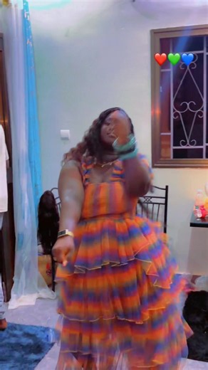 Maïmouna Soumbounou music video - Sountou Soumbounou (Issa Bamba)