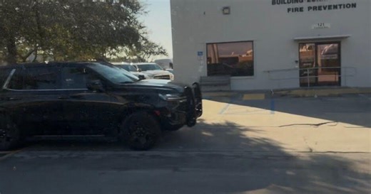 Deputies: Investigation at Clewiston government building connected to October city hall raid