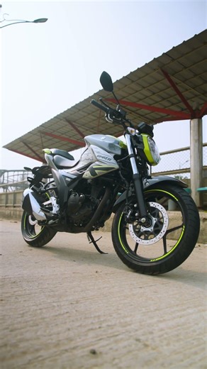 Ride it. Live it. Own your style. Suzuki Gixxer FI ABS — Your escape machine.