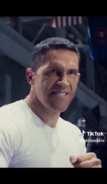 Ip Man vs Boyka: Grande Mestre 4 em Cenas Imperdíveis