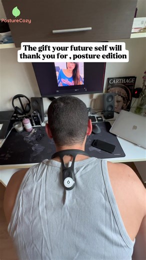 If you spend hours sitting, this smart corrector keeps you straight without effort. Comment “FIX” and I’ll send you the link! #PostureCorrector #BackPainRelief #WorkFromHome