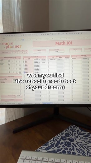The school spreadsheet of your spring semester dreams 🥹 Available in my byooo #academicspreadsheet #college #studentplanner #collegeplanner