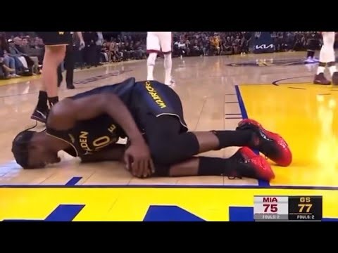 Jimmy Butler injury | Jimmy Butler Grabs Knee in Pain After Non-Contact Knee Injury