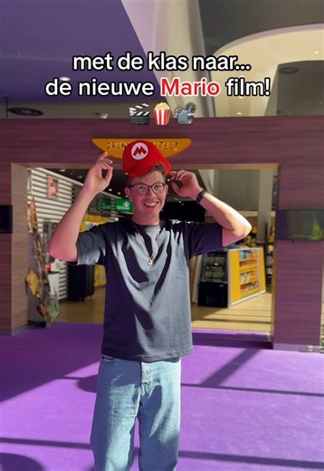 👨🏻‍🏫 Hét uitje van ons LEVEL 8 schooljaar… In deze video zie je hoe wij samen naar de nieuwe Mario Galaxy film gingen! 🎬👾🍿 A BIG THANK YOU naar @Pathé Nederland voor deze onvergetelijke ervaring! 💛 Echt zó tof om dit met de hele klas te mogen doen! 🥹🙌 #gekregen #mariogalaxy #bioscoop #uitje #meesterbart
