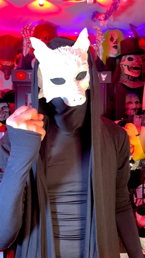 MEET & GREET with Thunderwolfofficial at Hallowscreamcon 2026 ! 🐺🎃👻