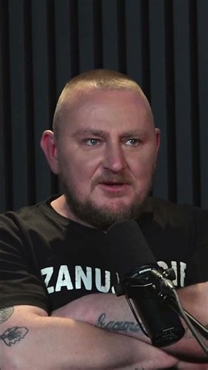 CO SIĘ DZIEJE Z TREŚCIĄ JELIT I PĘCHERZA PO ŚMIERCI? | CHODZĄ SŁUCHY #shorts