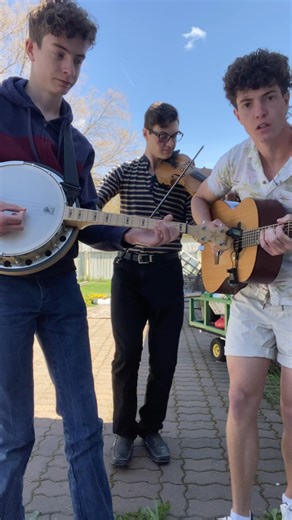 Almost at 1,000 subscribers! #irishtraditionalmusic #banjo #guitar #fiddle #irishmusic