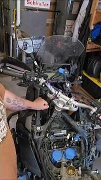 Valve Adjustment on A Yamaha Super Tenere #yamaha #motorcycle