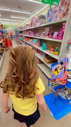 VIRAL SQUISHY HUNTING AT DOLLAR TREE 🤑😱 #trending #shopping #satisfying #squishy #tiktok #viral