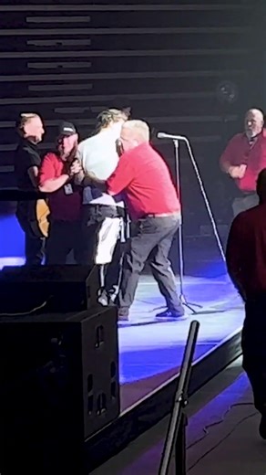 Drunk fan rushes the stage at Bryan Adams concert in Salt Lake City during ‘Summer of 69’