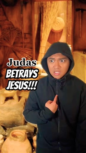 Judas Betrays Jesus be like…😱🙄 | #jesus #bible #shorts