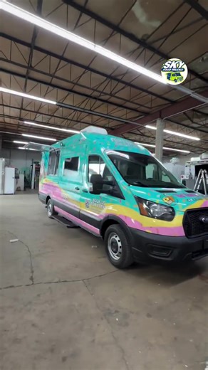 Custom Food Trucks & Trailers Skyfoodtrucks. New and used trucks and trailers, repairs, modifications, design, license, permits. #foodtruck #foodtrailer #miami #foodtrucks