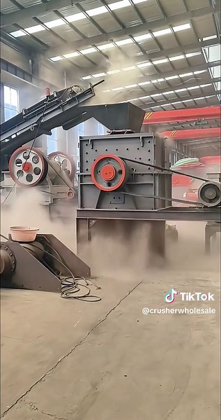 Crusher, sand making machine, stone crusher, mining machinery, mining equipment. Crusher factory. Crusher price, sand machine price.#crusher #stonecrusher #sandmakingmachine #hammercrusher #rockcrusher