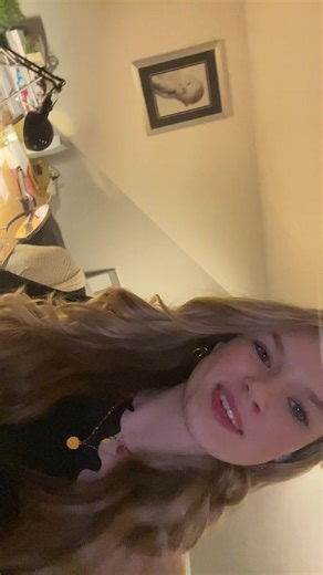 Video's van karlijn (@karlijn_kw) met Originalton - 𝑙𝑎𝑣𝑖𝑛𝑖𝑎