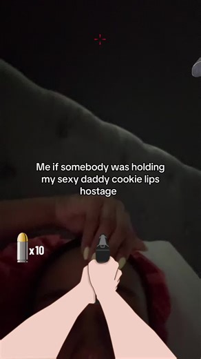 Dem (@demirenees)’s video of Pouting Lips
