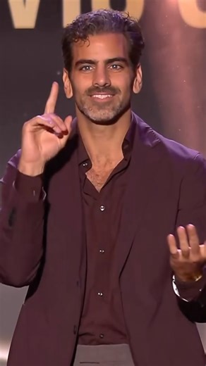 Congratulations to Deaf President Now! directors Nyle DiMarco and Davis Guggenheim on their Media Access Award for Best Documentary. The Emmy-nominated film examining the 1988 protests at Gallaudet University is streaming on Apple TV. #DeafPresidentNow #NyleDiMarco #DavisGuggenheim #AppleTV | Apple TV