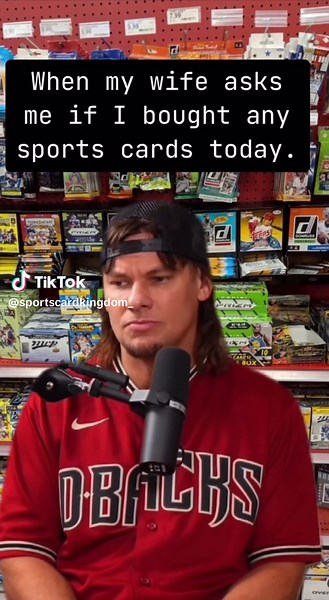 Essential Tips for Buying Sports Cards