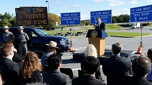 N.Y. Governor Designates 91 Texting Zones Along Highways