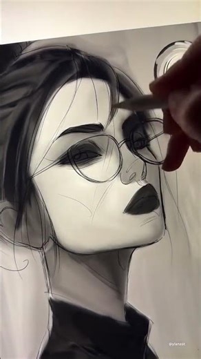 me and my friend during a boring online class #drawing #class #art #schoollife #viral #onliine