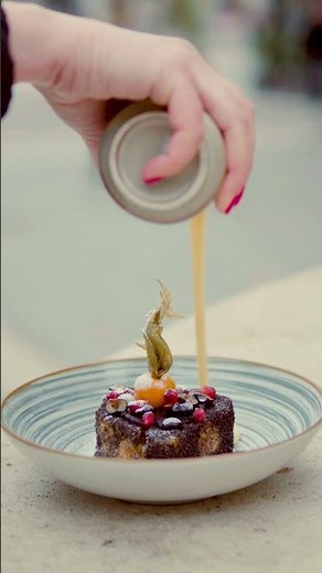 Taste Hungary’s Most Iconic Desserts | Mákos Guba Budapest