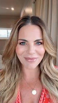 Fiona Falkiner's mineral makeup routine for natural glowy skin